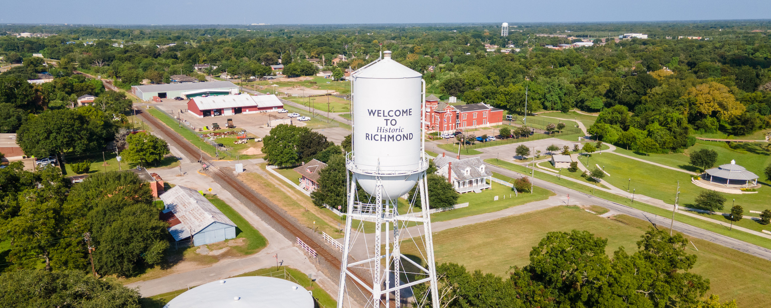 Photo of Richmond water tower with Richmond in the background